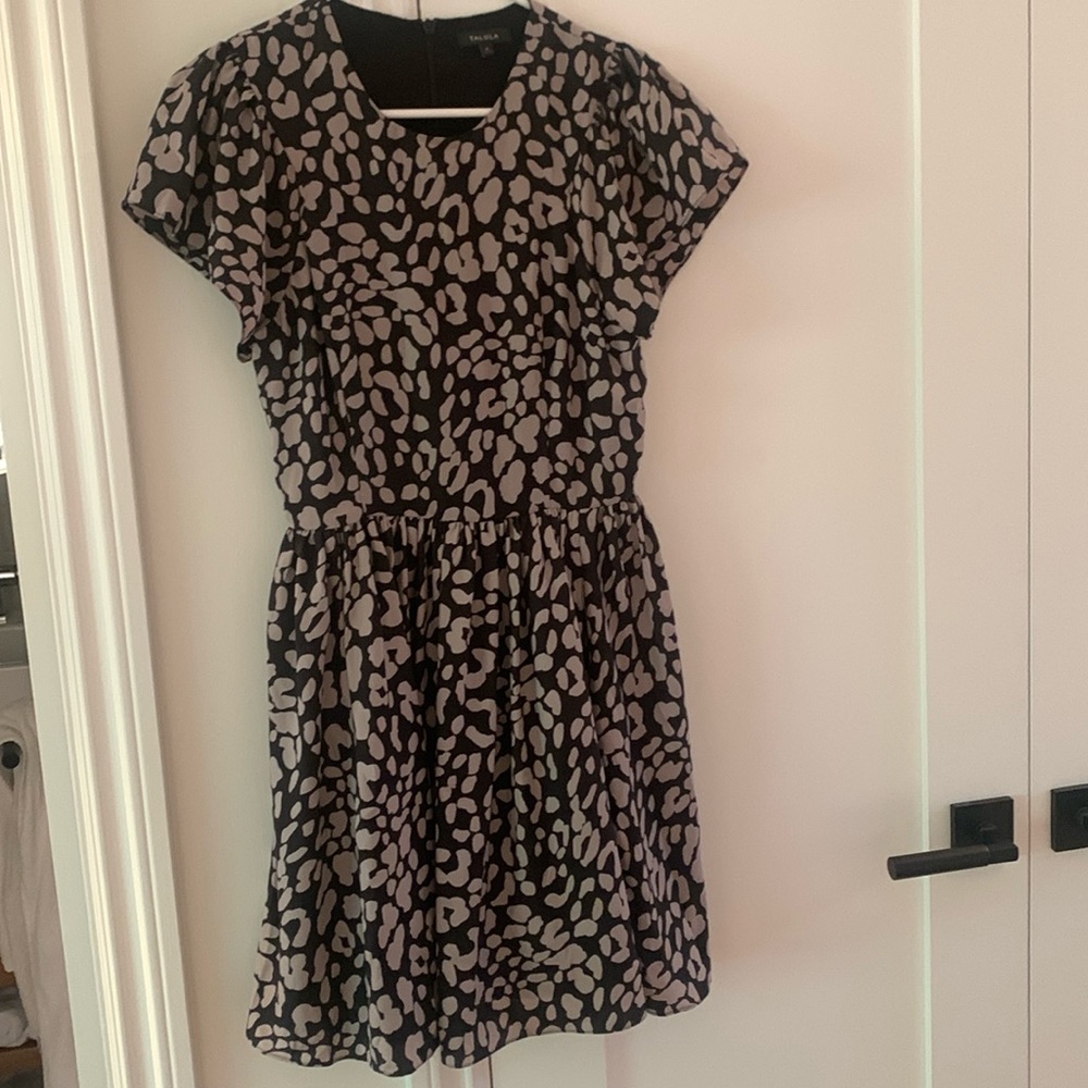 Aritizia talula dress, size 4